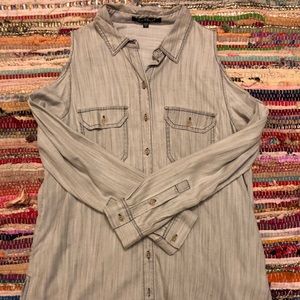 Velvet Heart Cold Shoulder Chambray Top